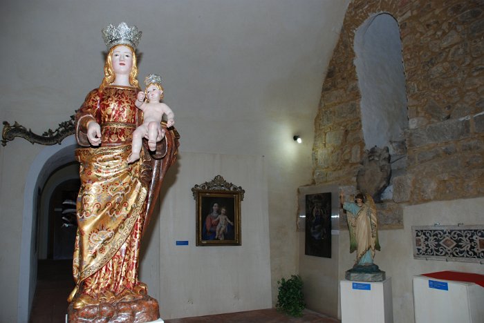 Museo Parrocchiale Mostra Rosa Mystica (11)